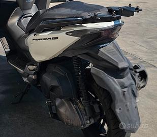 Motore honda forza 300 20.000km anno 2021
