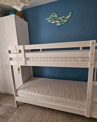 Letto a soppalco + armadio