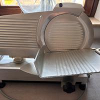 Affettatrice elettrica Essedue