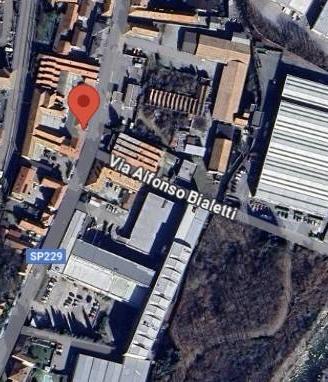 Negozio a Omegna, via Iv Novembre, 125, 2 locali