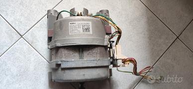 Motore Lavatrice Nidec Sole WU126U35E01 