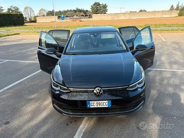 Golf 8 1.5 eTSI 150cv ACT EVO DSG STILE