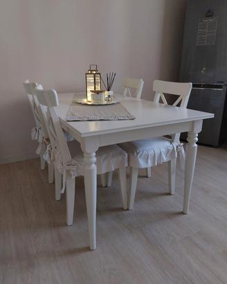 Tavolo IKEA ROSENTORP