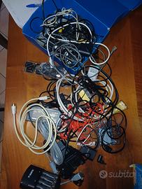 Cavi elettrici vari e caricatori