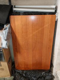 Tavolo da cucina in alluminio