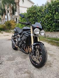 Triumph Street Triple 675 - 2011