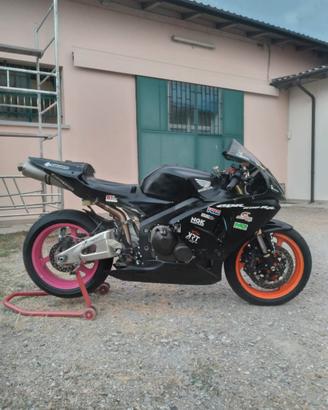 Honda CBR 600 RR