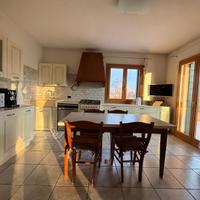 Cucina completa, elettrodomestici compresi!