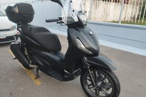Piaggio Beverly 300 HPE SPORT BLACK NERO+2 ANTF KM