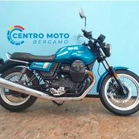 Moto Guzzi V7 III Custom: Eleganza e Performnce