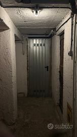 Cantina 10mq asciutta,finestrata acce. Comodo auto