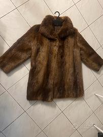 Pellicia vintage marrone , pesante classico