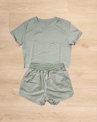 Completo T-shirt + Pantaloncini