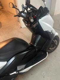 Yamaha XMax 400 del 2016