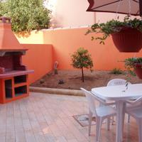 Pula arredato bilocale con cortile privato