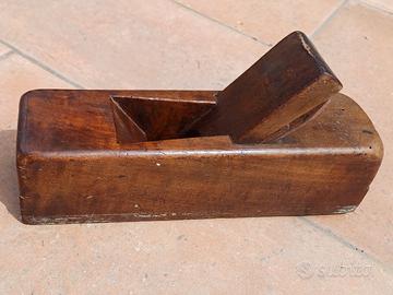 Pialla manuale antica