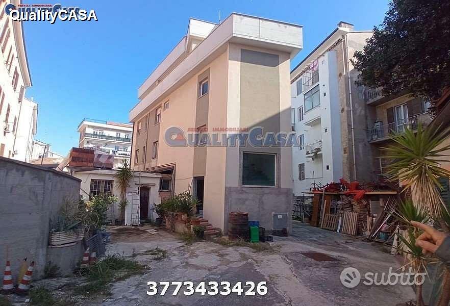 Tre appartamenti nella stessa palazzina in ancona