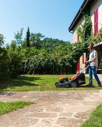 Rasaerba semovente OLEOMAC piatto da 48