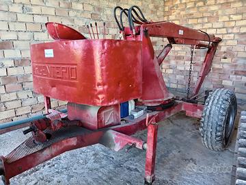 Attrezzo da campagna