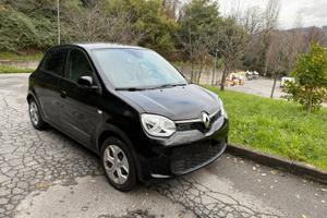 Twingo elettrica 30/11/2021 modello life