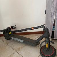 Monopattino elettrico Mi Electric Scooter Pro2