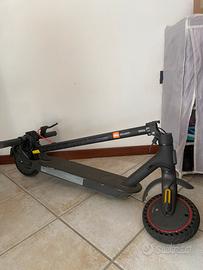 Monopattino elettrico Mi Electric Scooter Pro2