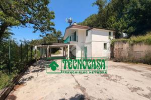 RUSTICO A MONTEFORTE IRPINO