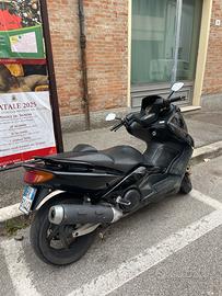 Tmax 500 2005