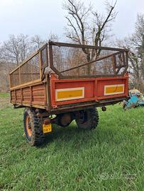 rimorchio agricolo