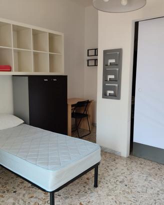 Stanza singola in appartamento