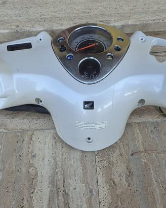 Cruscotto per HONDA @150 2004