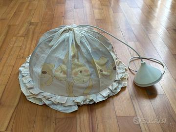 Lampadario a campana in tessuto per cameretta