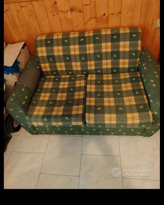 divano 2 posti letto
