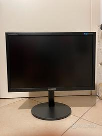 Samsung Monitor 20,5” nero con supporto