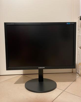Samsung Monitor 20,5” nero con supporto