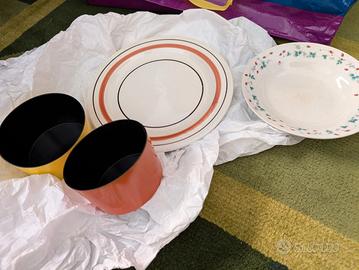Some dishes/bowls