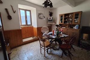 CASA SEMINDIPENDENTE A ARCINAZZO ROMANO