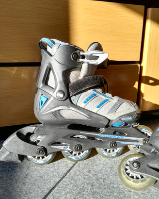 Pattini in linea allungabile. Rollerblade
