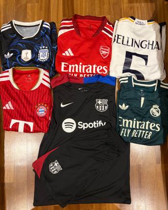 Set 5 maglie da calcio + Completo