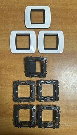 Placche + Supporti Bticino Living