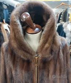 pelliccia di visone con cappuccio Demi buff 