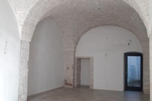 Locale commerciale uso negozio o ufficio