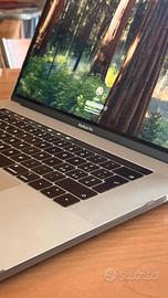 Macbook pro 15”