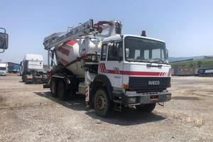 Iveco 330-36 betonpompa CIFA MAGNUM 24 MT