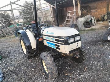 Trattore agricolo usato VARIE TIPOLOGIE