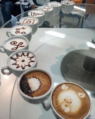 (barista) bartender