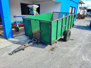 Rimorchietto per bestiame