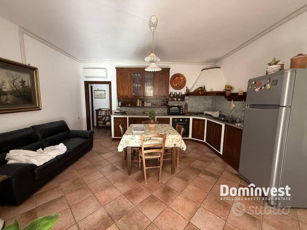Rustico / Casale di 90 m² con 1 locale a Capalbio - Vista 4