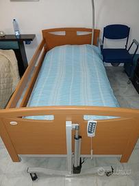 Letto di degenza elettrico con motore