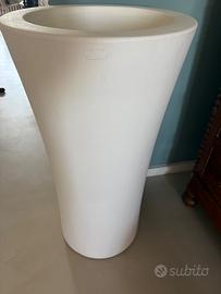 VASO design finitura bianco opaco di VASAR